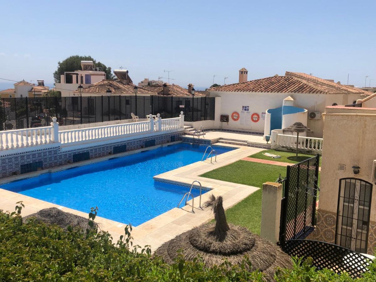 Casa Lesley Anne Leilighet Nerja Eksteriør bilde